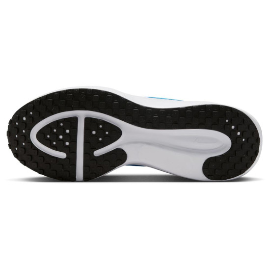 Nike Revolution 8 Nike Revolution 8